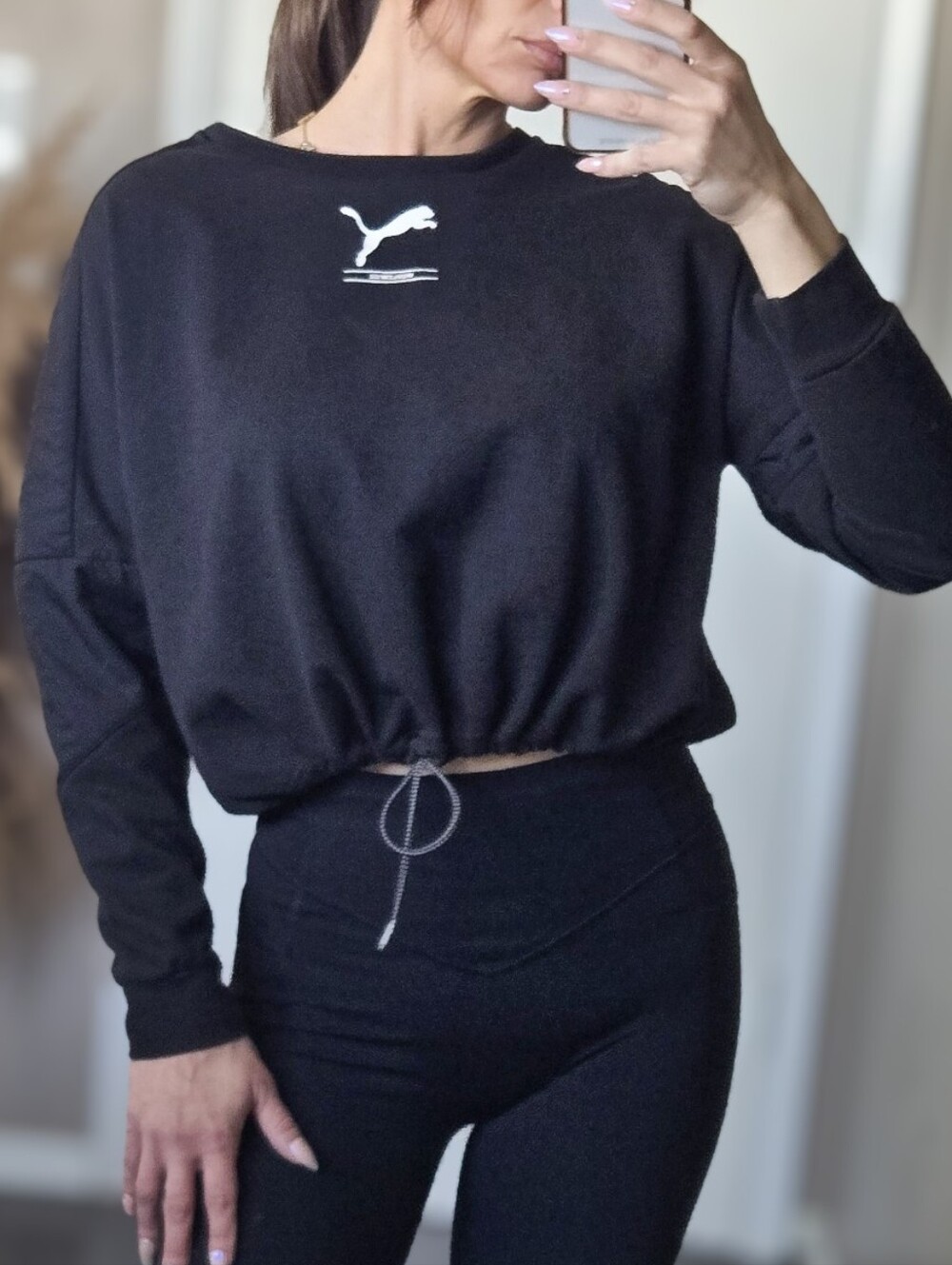 Puma Black Cropped Sweatshirt Cinch Hem Oversized Pullover Small Athleisure